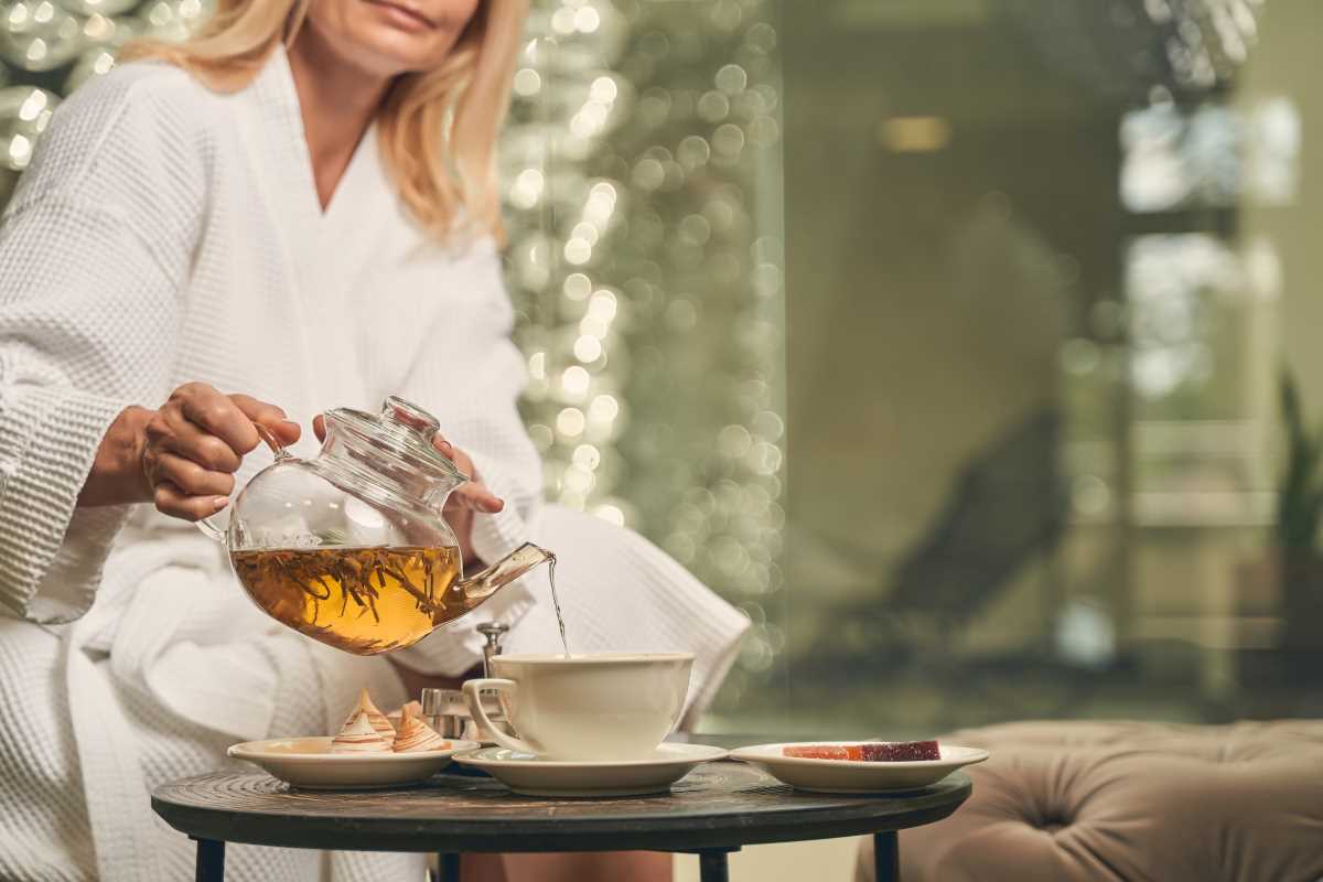Top Niche Herbal Teas to Improve Mental Focus While Working Remotely